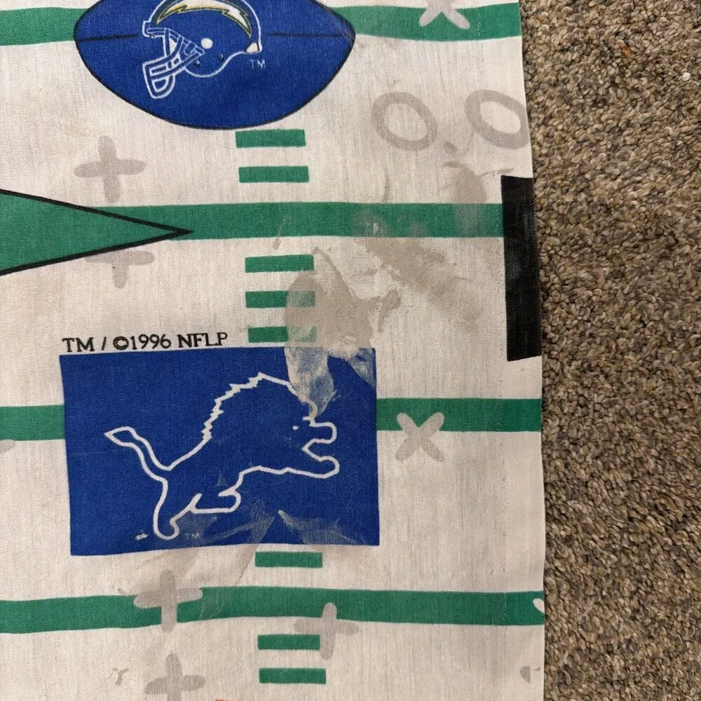 VTG 1996 NFL The Bibb Official Teams Logo Twin Flat Sheet Yard Lines Pennant USA